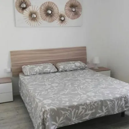 Delia קלטה דה פוסטה