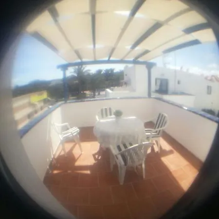 Delia קלטה דה פוסטה